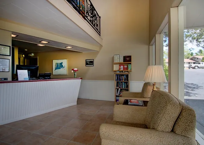 Seashore Park Inn